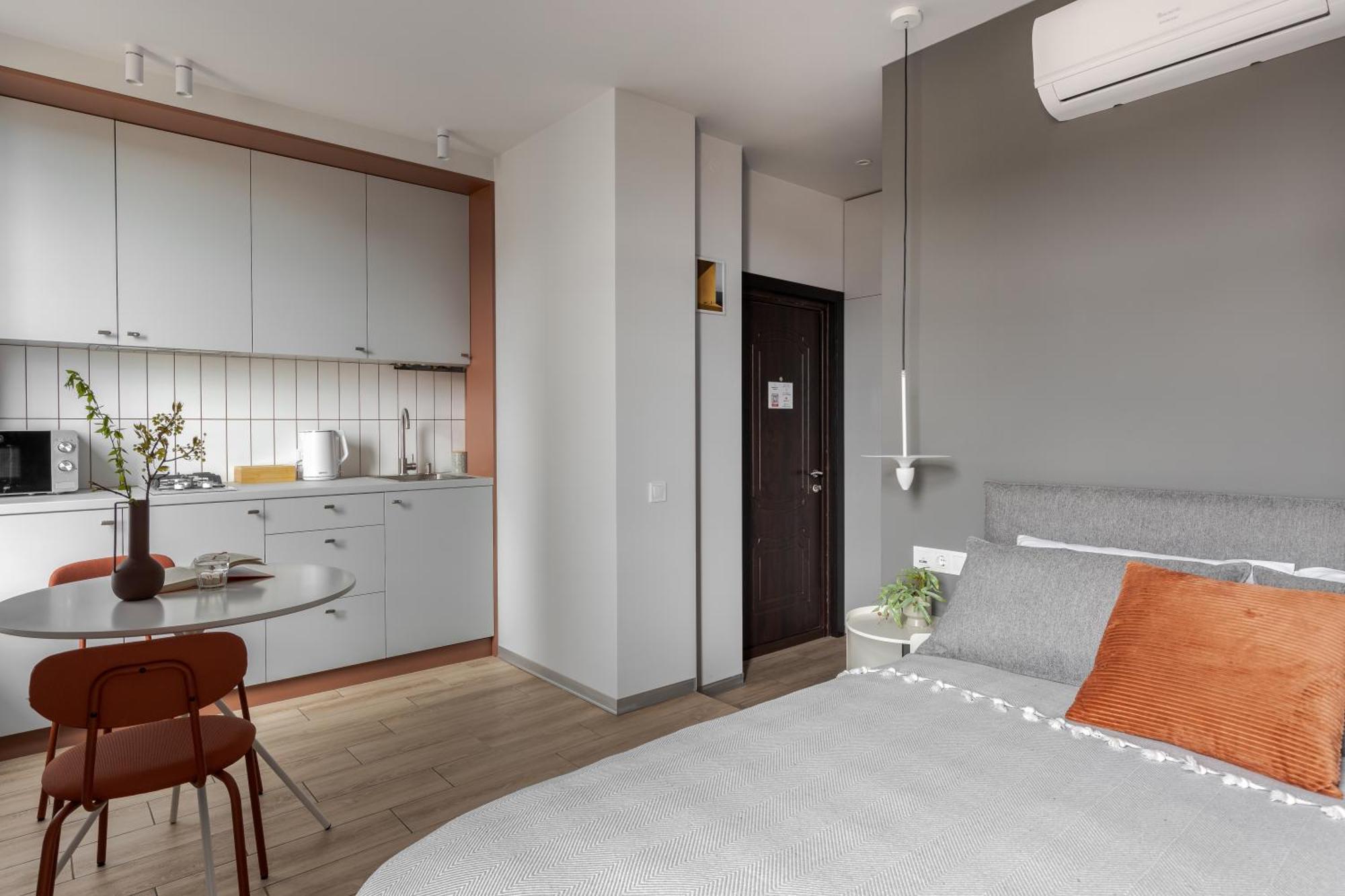 Smart Center Apartment