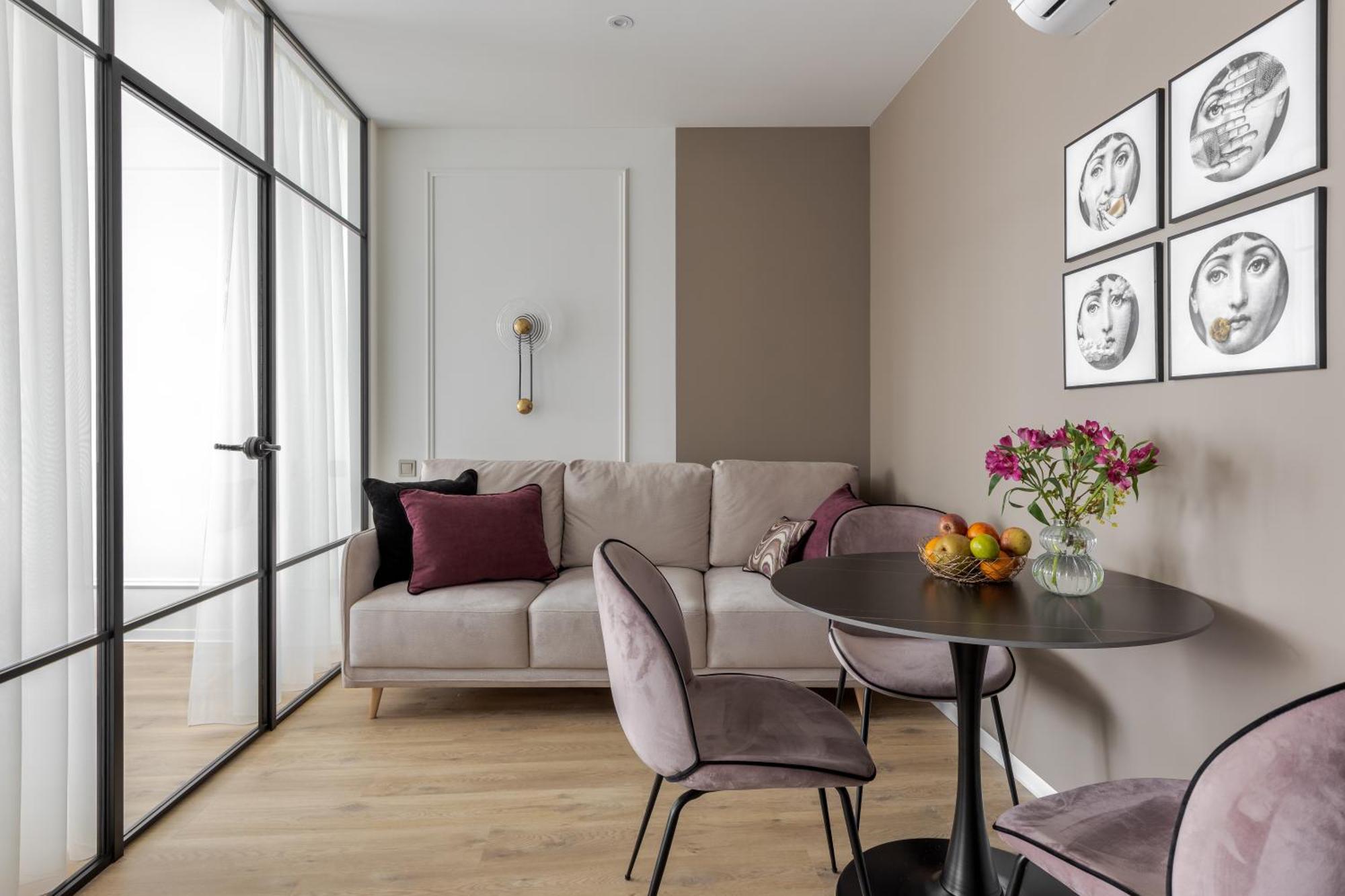 Apartment Smart Center