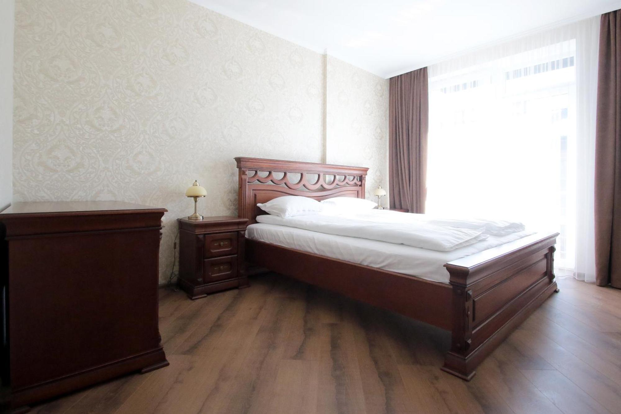 Apartment Smart Center *