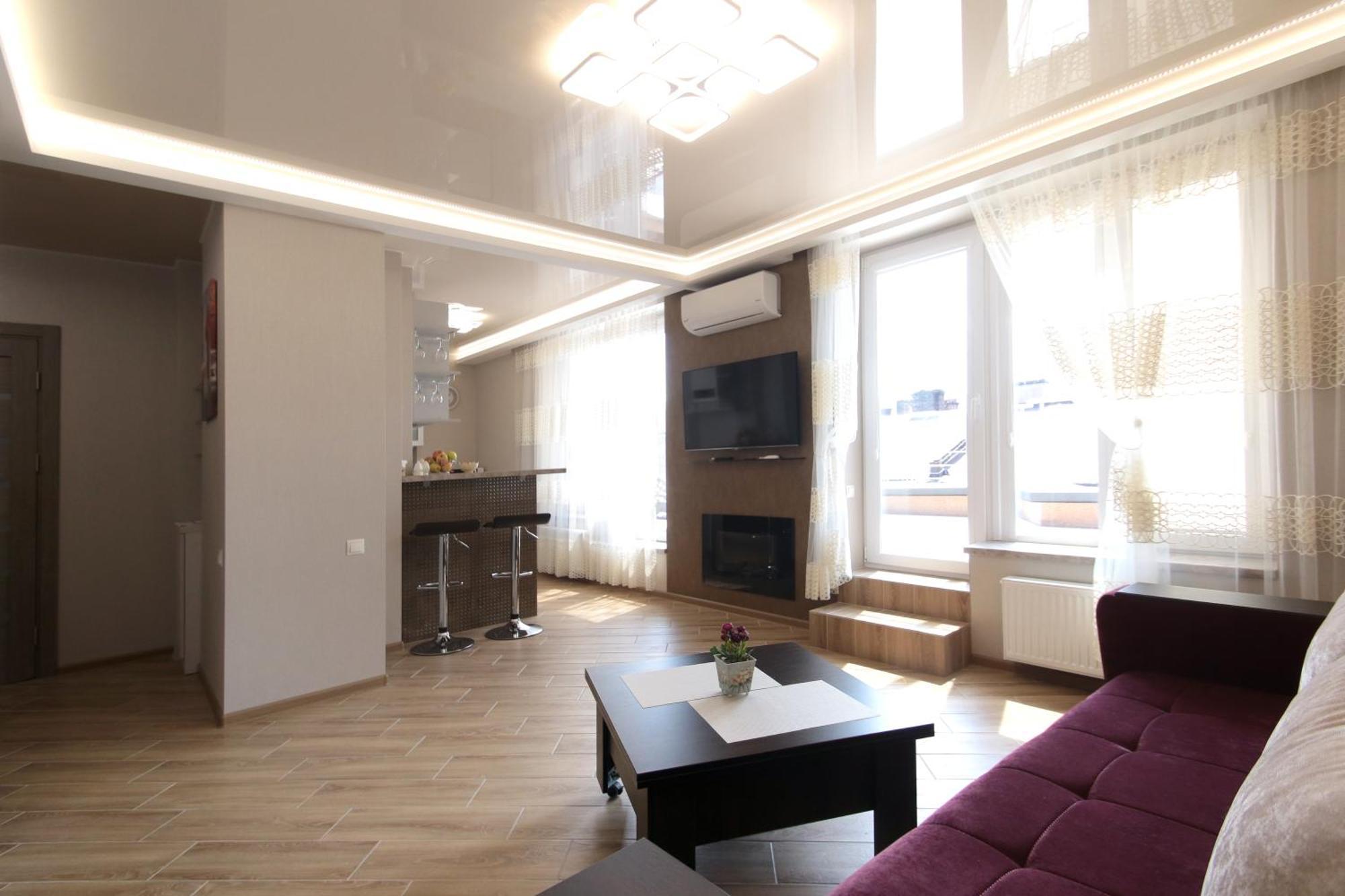 Smart Center Apartment